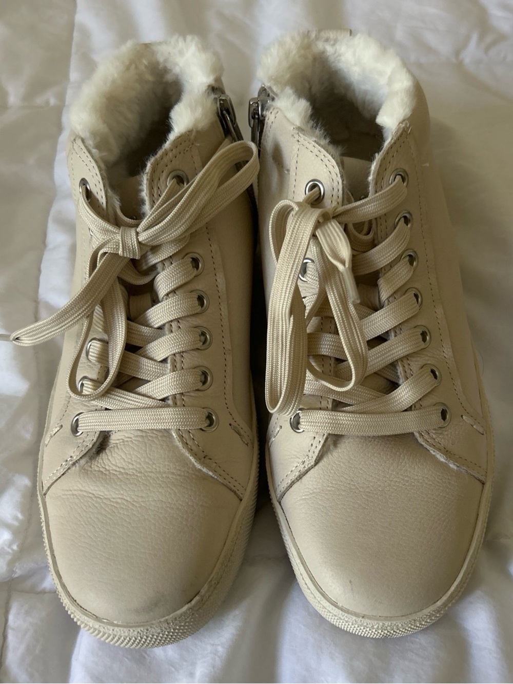 Vince Camuto Sneakers